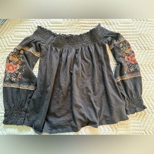 American Eagle Embroidered Floral Off the Shoulder Shirt